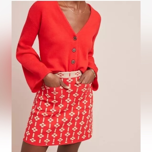 Anthropologie Dresses & Skirts - Maeve Anthropologie women’s Quant 
Skirt orange red tan floral sweater material